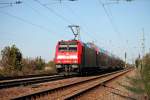 Nachschuss auf 146 236-5  Schwarzwaldbahn Erlebnispfard  am 19.10.2014, als sie einen RE (Basel Bad Bf - Offenburg) aus Orschweier schiebt.