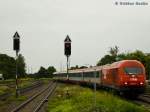 BB 2016 077 mit D 968 beim Einfahrt in Mhldorf(Oberbay) am 08.08.2011 - D 968 in Deutschland als RegionalExpress (RE) in wunderschnen BB-EC-Garnitur.