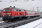 Die 218 461-2 mit RB von Landshut nach Mnchen am Hirschgarten am 15.02.2013