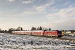 Nachschuss auf 245 010 mit einem DoSto-Regionalexpress nach München.