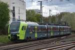 1430 042-0 fährt am 26.4.2017 als RB61 (NBE75523) von Itzehoe in den Hamburger Hauptbahnhof ein.