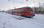 442 841-3 fährt am 27.2.2018 als RE1 (RE78958) nach Bad Kleinen aus dem Rostocker Hauptbahnhof aus.