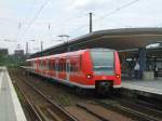 BR 426 526-0 vorne,426 023-8 im Schub,der Re16 Siegen-Essen  in Bochum Hbf.