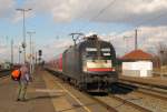 DB ES 64 U2-001 als RB 16320 von Halle (S) Hbf nach Eisenach, am 20.02.2014 in Grokorbetha.