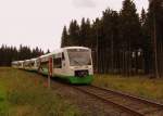 EB VT 013 + VT xxx + VT 019 als  Rennsteig-Shuttle  EB 80608 nach Erfurt Hbf, am 23.08.2014 kurz hinter dem Bahnhof Rennsteig.