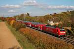 Ausfahrt am 25.10.2015 von 146 116-9  Baden Württemberg erfahren/Landkreis Lörrach  mit ihrem RE (Offenburg - Basel Bad Bf) aus dem Bahnhof von Müllheim (Baden) in Richtung Schweizer