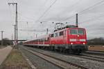 Einfahrt am 21.02.2017 von der Freibruger 111 062-6  Neuenburg am Rhein  mit ihrer RB (Freiburg (Brsg) Hbf - Neuenburg (Baden)) in den Bahnhof von Müllheim (Baden), wo sie ihren vorletzten