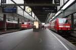 Mal eine andere Bildqualitt, die die Atmosphre am 18.07.09 um 17.22 Uhr verdeutlichen sollte.
Eine bildliche Festhaltung des Regionalverkehrs im Stuttgarter Hbf.