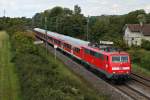 111 054 vom BW Freiburg am 22.08.2014 mit einer RegionalBahn (Offenburg - Schliengen) bei der Ausfahrt aus Müllheim (Baden).