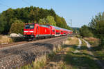 146 243-1 mit dem RE 4846 von München Hbf nach Nürnberg Hbf bei Postbauer-Heng, 28.08.2018