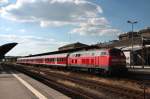 Fertig zur Rckfahrt, der zu schiebende RE3714 mit der 218 390 am 19.07.2010 in Hof Hbf.