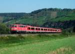 111 216 und 111 220 sind am 20.August 2011 mit dem RE 4607 nach Wrzburg bei Himmelstadt unterwegs.