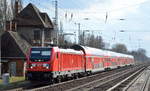 DB Regio Nordost mit  147 016  [NVR-Nummer: 91 80 6147 016-0 D-DB] und dem RE3 nach Stralsund Hbf. am 11.04.21 Berlin Buch.