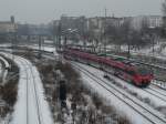 442 317 fhrt in Berlin Gesundbrunnen ein.