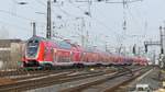 Zwei Twindexxe der RB68 nach Heidelberg kurz vor der Main-Neckar Brücke. Aufgenommen am 2.4.2018 8:10