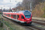 DB Regio FLIRT mit dem Namen HANSESTADT STRALSUND als RE 9 nach Rostock, hier ausfahrend in Sassnitz. - 01.11.2018