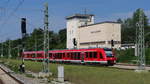 Zwei Einheiten LINT 41 am Ende mit 623 019 als RE 4 (13084) auf der Städtetor-Linie nach Lübeck bei Ausfahrt aus Bad Kleinen, 02.06.2019
