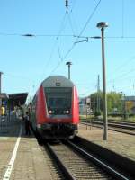 RE 5 von Lutherstadt Wittenberg nach Rostock Hbf. beim ber 5 Minuten Halt in Neustrelitz Hbf. Gre an den Besten-Tf und den Zub.