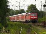 111 157 mit RE 4 Wupper-Express (Dortmund-Aachen). Witten, 10.07.2008.