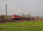 DB 182 024-0 mit der RB 16326 von Halle (S) Hbf nach Eisenach, am 14.04.2012 in Naumburg (S).
