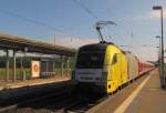 DB 182 595-9 mit der RB 16313 von Eisenach nach Halle (S) Hbf, am 08.09.2015 in Naumburg (S) Hbf.