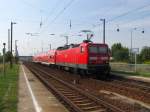 DB 143 807-6 mit der RB 16495 von Smmerda nach Erfurt Hbf, am 21.08.2012 in Erfurt Ost.