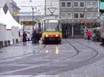 Stadtbahnwagen 844 am Marktplatz in Karlsruhe nach Freudenstadt Hbf am 21.05.2005