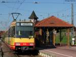 08.04.2011: Wagen 814 verlsst als S31 nach Odenheim den Bahnhof Ubstadt-Ort. Das Bild entstand legal von einem Fuweg.