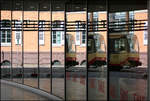 Dreifach - 

Ein Zug der Stadtbahn am Rondellplatz in der Innenstadt von Karlsruhe. Diese Aufnahme ist nicht wiederholbar, da die Strecke inzwischen abgebaut wurde und später in Tunnellage wieder eröffnet wird.

26.06.2012 (M)