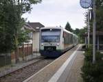 Ein BR 650 von Breisgau S Bahn hier mit BSB 88139 von Elzach nach Freiburg bei Einfahrt von Bf Bleibach am 04.08 2011.