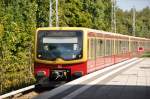 PANKETAL (Landkreis Barnim), 12.09.2010, Berliner S-Bahnlinie S2 nach Blankenfelde bei der Einfahrt in den S-Bahnhof Zepernick

