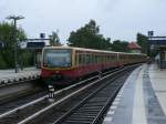Im Bahnhof Berlin Priesterweg hielt 481 301 am 14.Juli 2012.