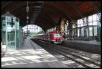 Blick In Den Bahnhof Hamburg-Dammtor Mit S-Bahn Hamburg Als S31 Nach Harburg-Rathaus 08.07.07
