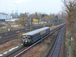 Weihnachtsstimmung in Billwerder-Moorfleet: die historische S-Bahn ET 171 082 auf ihrer Fahrt in Richtung Bergedorf erreicht in Kürze den Bahnhof. Die Mitfahrt ist zum normalen HVV-Tarif möglich, auch an den kommenden Samstagen vor Weihnachten ist die Bahn unterwegs. 7.12.2013