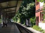 Idylle mitten in der Stadt: S-Bahnstation  Hasselbrook  in Hamburg.