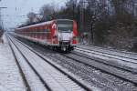 Nachschuss auf S-Bahn 424 *** kurz nachdem verlassen des S-Bahnhofes Dedensen/Gmmer am 09.01.2010.