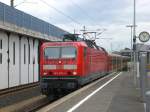 BR 143 als S6 nach S-Bahnhof Kln-Nippes im S-Bahnhof Kln-Buchforst.(9.7.2012) 