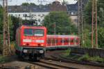 143 854-8 mit S6 am 26.08.2012 in Essen Hbf.