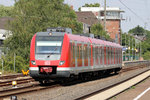 422 035-6 verlässt als S 9 nach Wuppertal Hbf.