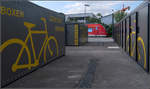 Mit dem Fahrrad zum Zug -

Seit kurzem gibt es an der S-Bahnstation in Rommelshausen Fahrradboxen. So kann man jetzt auch hier sein Velo sicher unterbringen.

18.04.2020 (M)