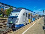 Neue S-Bahnen für Stuttgart: ET 430 246 mit zwei weiteren Zügen auf der Linie S3 nach Backnang in Fellbach, 12.09.2022.