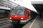 Am 12.12.10 machte ich mal wieder Jagd auf meine lieblings- S-Bahn. Hier ein Zug der S5 Richtung Bietigheim. Standort war Ludwigsburg.