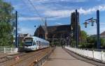 Saarbahn Triebwagen 1010 (Bombardier Flexity Link)mit Werbung der PSD Bank Rhein-Neckar - Saar berquert die neue Josefsbrcke in Malstatt mit Ziel Heusweiler/Markt.