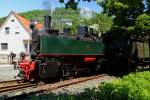 Einfahrt von 11sm mit Sonderzug am 05.06.2015 in den Bahnhof Niederzissen. (Bild 2)