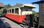 Wagen des  Vulkan - Express  im Endbahnhof Engeln der Brohltaleisenbahn, aufgenommen am 2.10.2015.