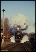 Einfahrt der 997245 am 10.12.1991 um 11.02 Uhr mit dem P 14441 aus Wernigerode im Bahnhof Westerntor.