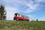 Radtour durch den Harz. (2/5). 
Auf dem Rückweg vom Brocken bin ich über Hasselfelde/Stiege gefahren. 
Dort konnte ich 187 016 auf der Fahrt von Nordhausen nach Harzgerode bildlich festhalten.

Hasselfelde, 5. Mai 2018