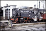 997236 wartet vor einem Personenzug nach Drei Annen Hohne am 27.10.1996 im Schmalspurbahnhof Wernigerode auf Ausfahrt.