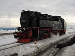 99 7240-7 der Harzer Schmalspurbahnen (HSB) beim Umsetzen auf dem Brocken am 7.2.2009 /