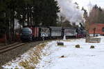 Scheinanfahrt von 99 5901 mit IG HSB-Sonder-PmG (Wernigerode-Quedlinburg), am Vormittag des 26.02.2017, kurz vor dem Bahnhof Elend.